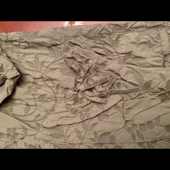 Et Dieu Crea La Femme Rain Jacket - Picture 2 of 8